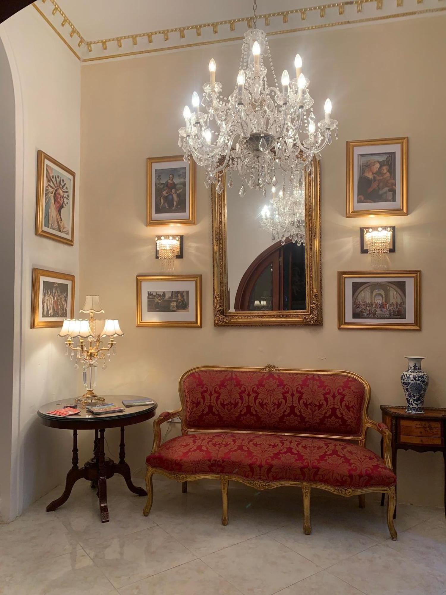 מלון ויקטוריה Santa Marija House מראה חיצוני תמונה